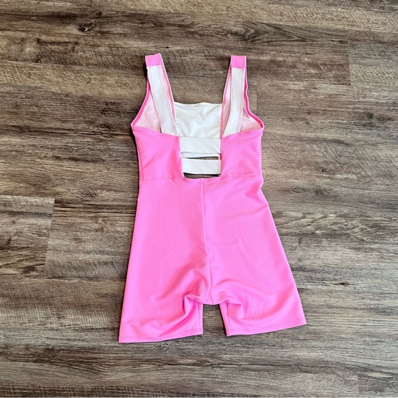 ONZIE LSF Block Leotard – Move Pink - Picture 6 of 8